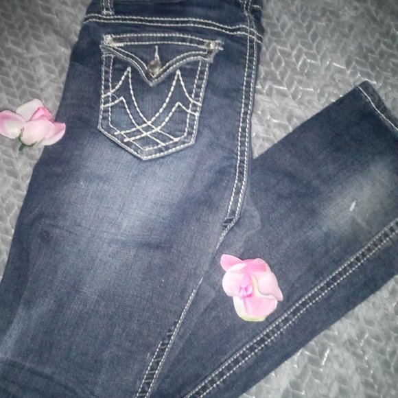 Free with any purchase! - Picture 5 of 5